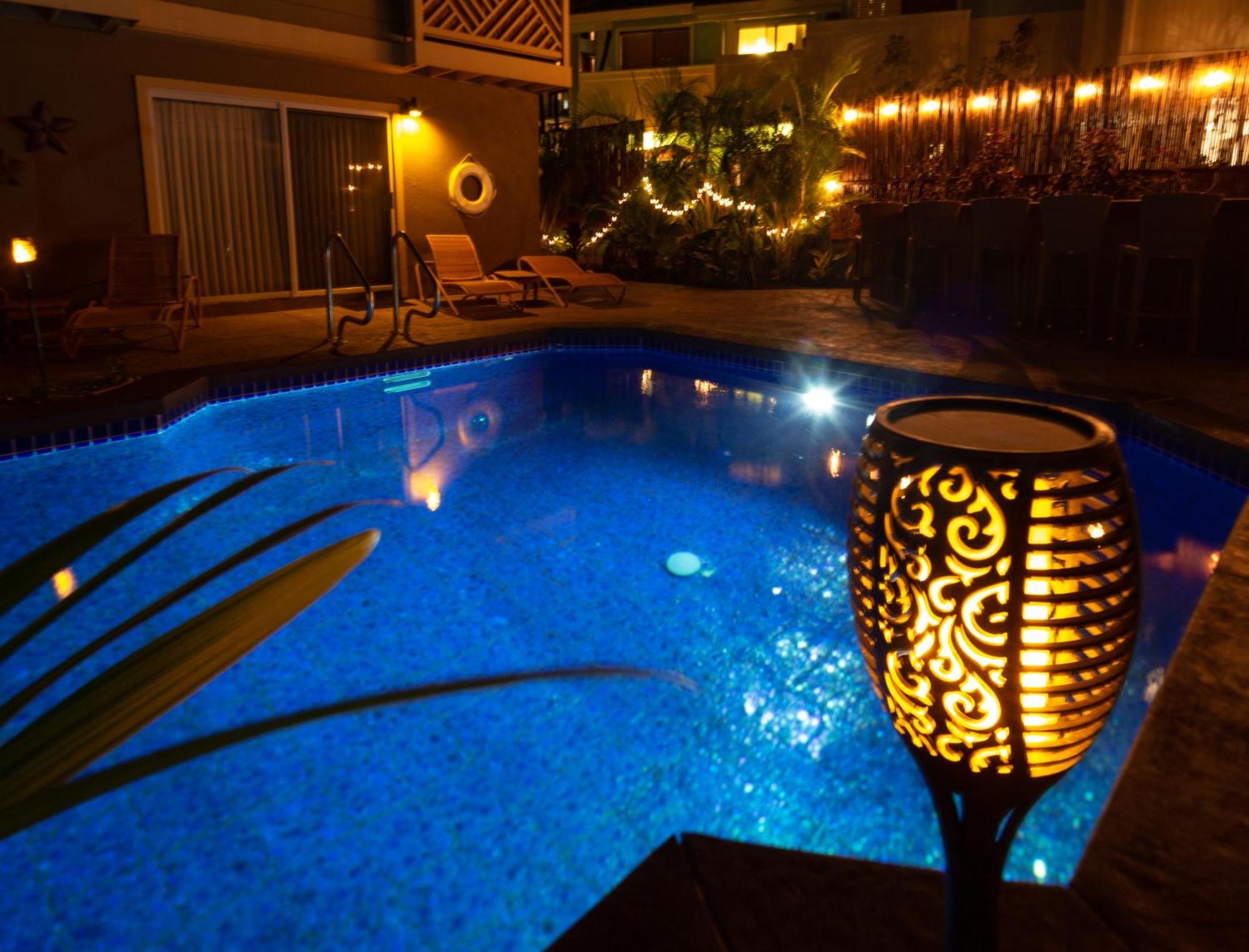 Bamboo Suite, 1 Bedroom, Sleeps 4, Pool & Bbq, Pre-Renovation Summer Sale Kīhei Exterior foto